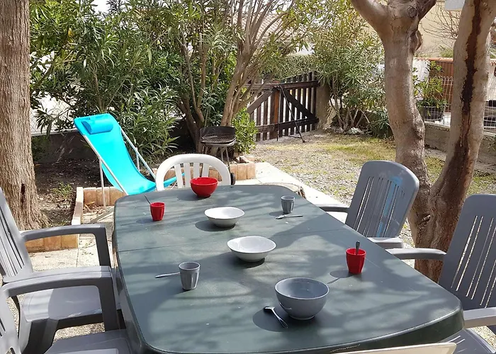 T2 En Rdc, 6 Pers, Narbonne-plage, 100m De La Mer, Animaux Ok, Cuisine Equipee, Wifi - Fr-1-409-149