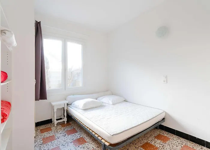 T2 En Rdc, 6 Pers, Narbonne-plage, 100m De La Mer, Animaux Ok, Cuisine Equipee, Wifi - Fr-1-409-149 Apartment Narbonne