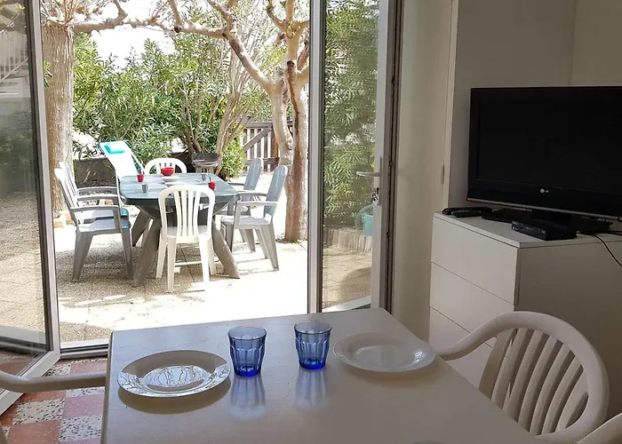 T2 En Rdc, 6 Pers, Narbonne-plage, 100m De La Mer, Animaux Ok, Cuisine Equipee, Wifi - Fr-1-409-149
